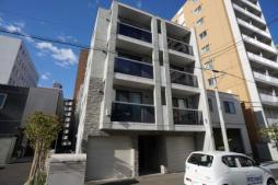 アヴァンツァーレ