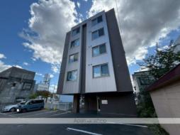 ＵＮ　ＥＳＰＡＣＥ四条邸