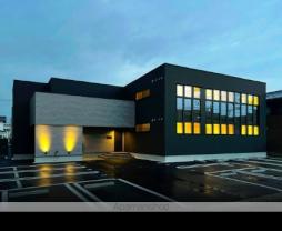 Ｌａ　Ｒｕｃｈｅ　ＴＯＮＹＡ