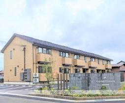 アムール　シェノン