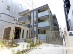 イーストナイン