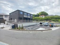 サクラ　アパートメント