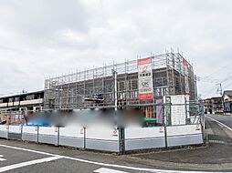 ジュライ・玉泉