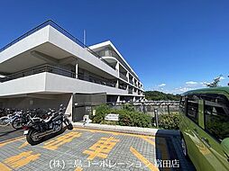高槻阿武山三番街302号棟