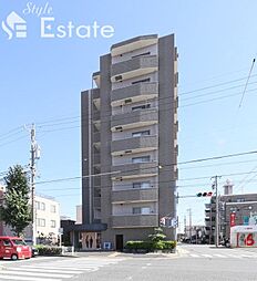 クイーンズ　スクエア