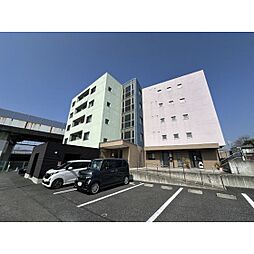 レヴィーナミエ