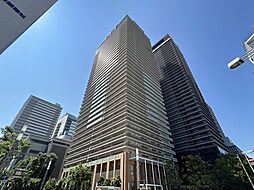 ローレルタワー難波