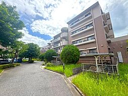 サウスヒルズ中央第16号棟