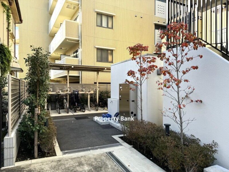 クレストコート西巣鴨