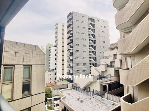 ブリリア山手動坂グランスイート