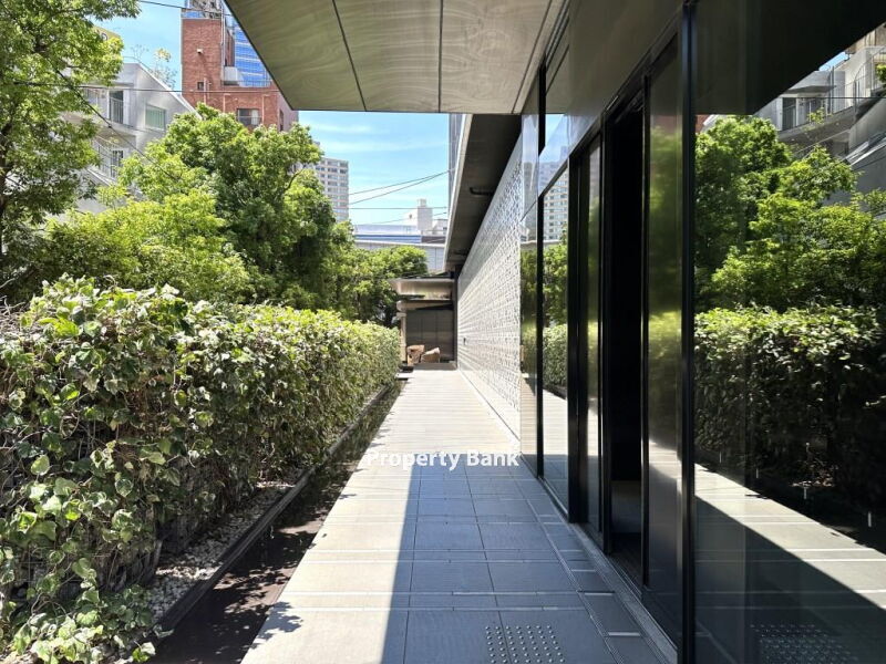 THE ROPPONGI TOKYO CLUB RESIDENCE
