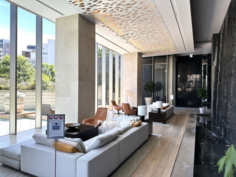 THE ROPPONGI TOKYO CLUB RESIDENCE