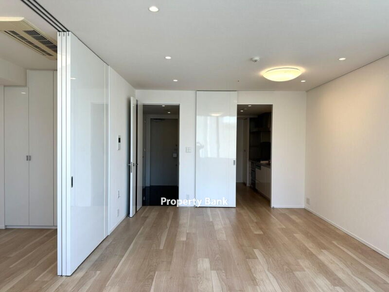 THE ROPPONGI TOKYO CLUB RESIDENCE