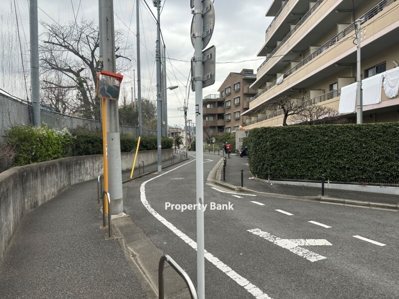 メゾン・ラフィーネ