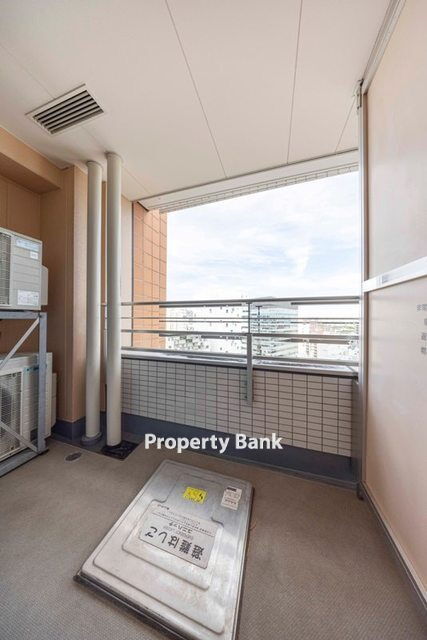 青山パークタワー