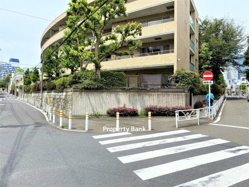 MFPRコート代官山