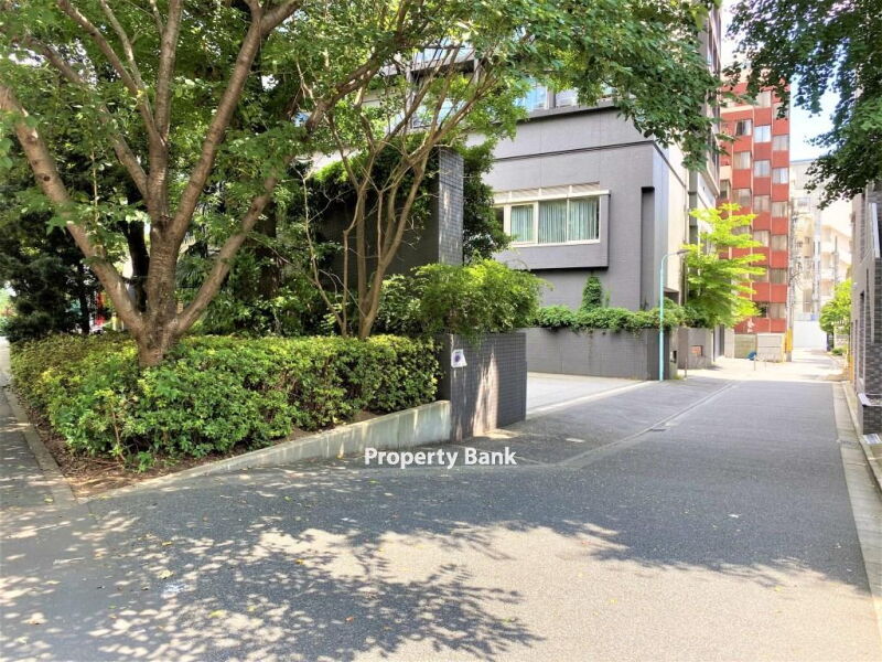 コンフォリア北参道
