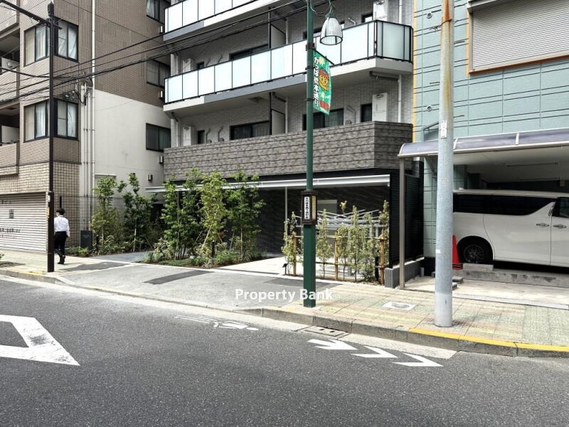 クレストコート上野