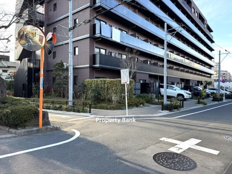 ロイジェント志村坂上