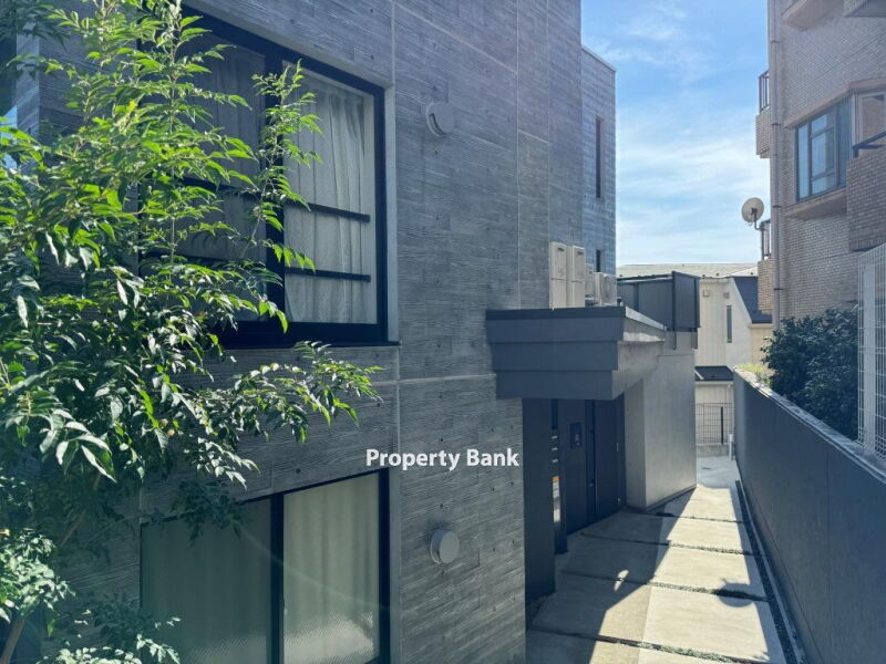 アグレシオ目黒諏訪山