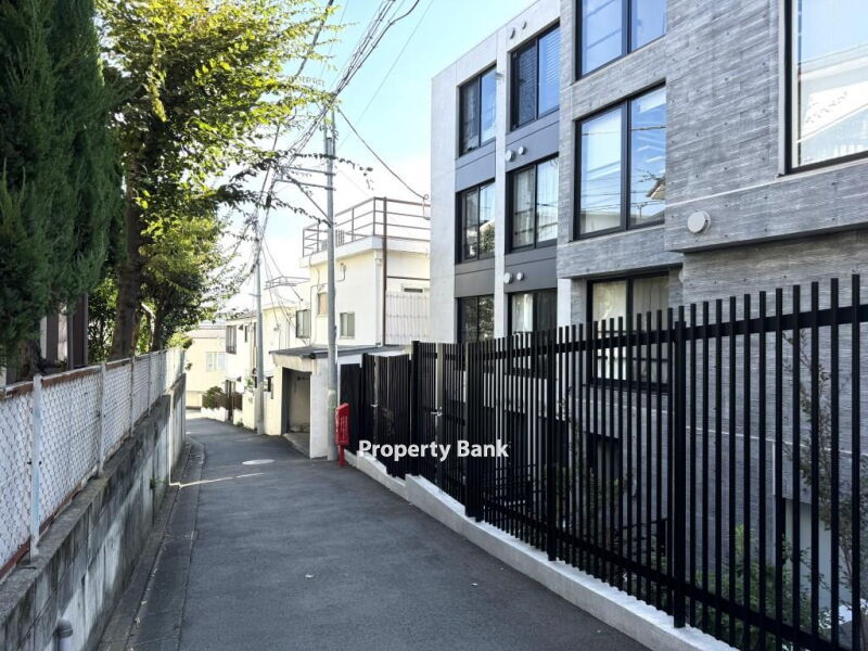 アグレシオ目黒諏訪山