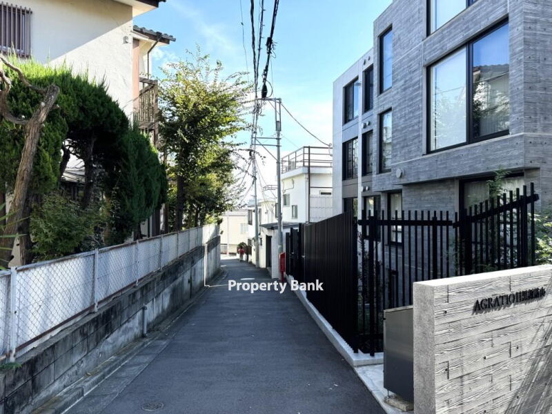 アグレシオ目黒諏訪山