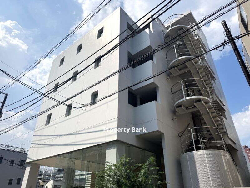 カスタリア市ヶ谷