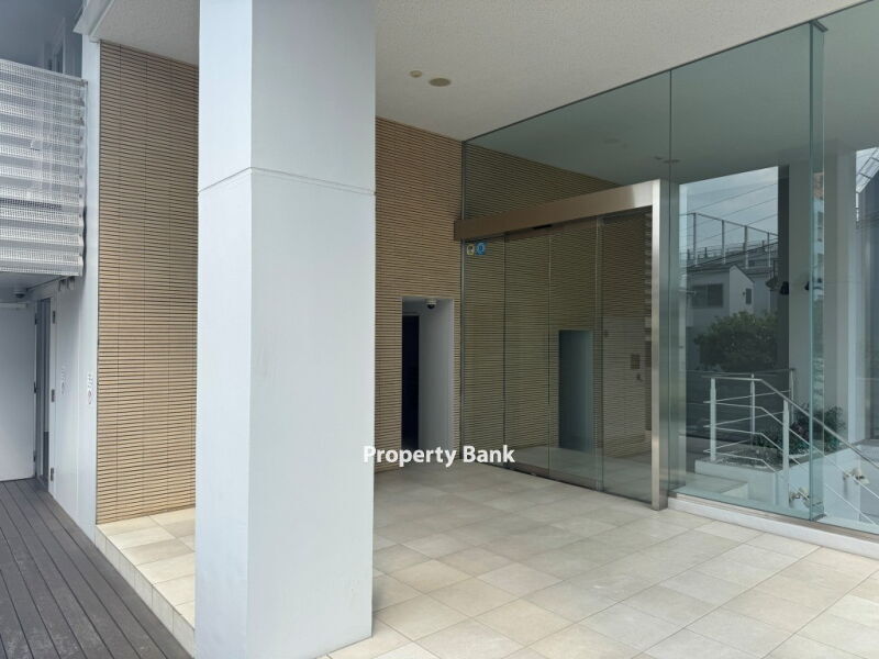 カスタリア市ヶ谷