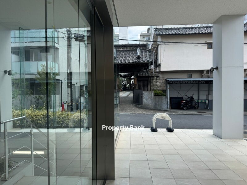 カスタリア市ヶ谷