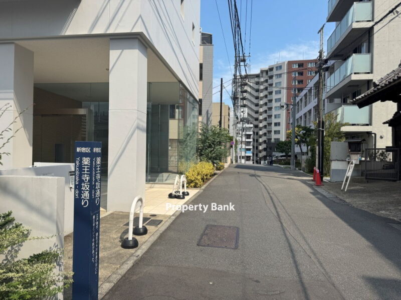 カスタリア市ヶ谷