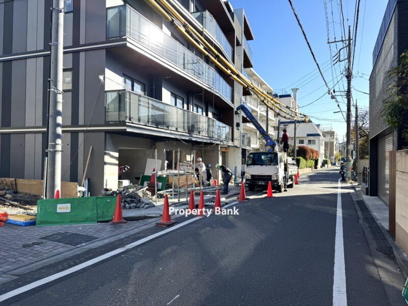 アジールコート方南町テラス