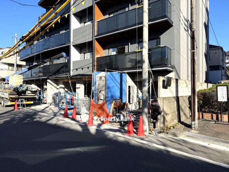 アジールコート方南町テラス