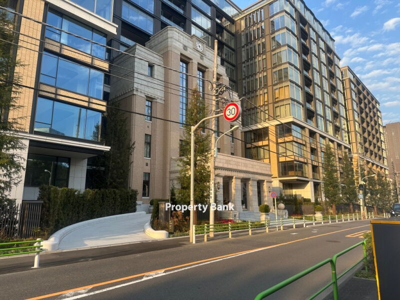 三田ガーデンヒルズ　パークマンション