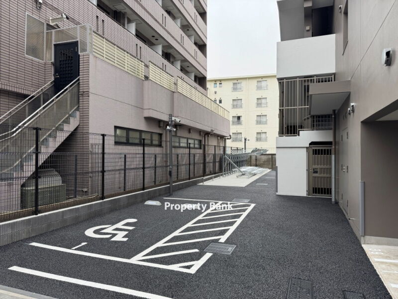パークアクシス新宿西落合