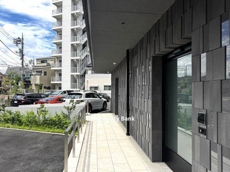 パピルス三ノ輪レジデンス