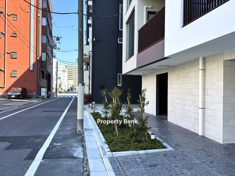 オープンブルーム入谷イースト
