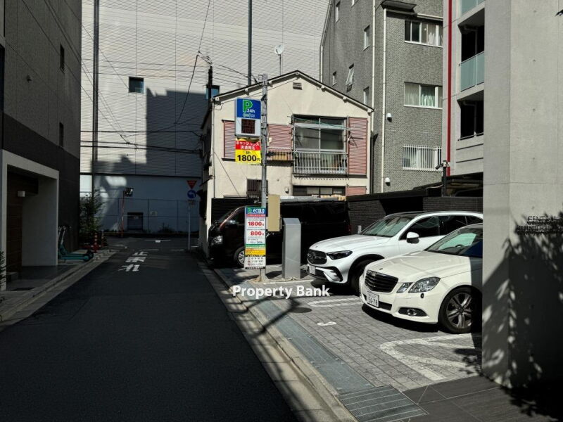 セントラルプレイス新宿御苑前