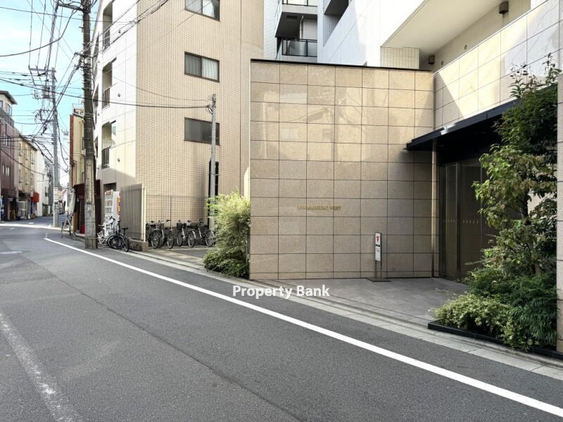 中目黒ウエスト