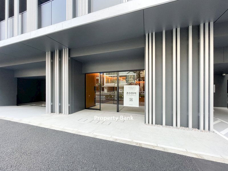 ズーム信濃町