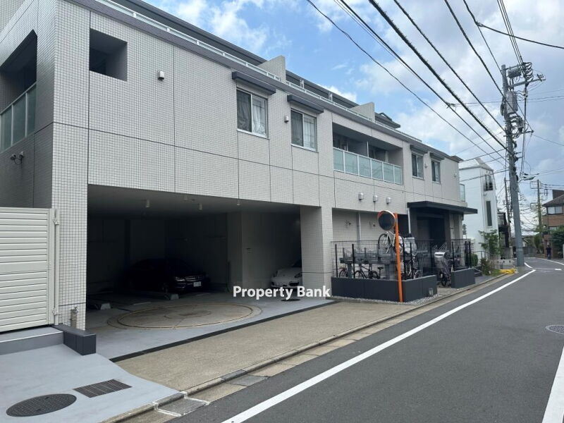 エスティメゾン都立大学