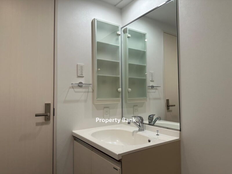 エスティメゾン都立大学