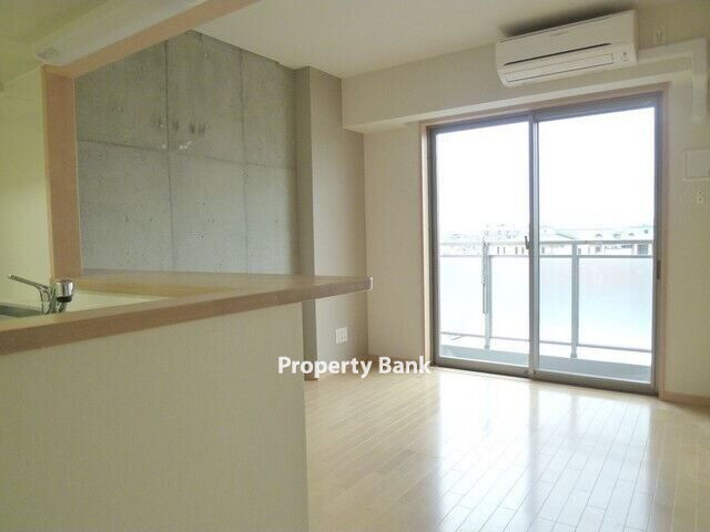 グランデュール綾瀬