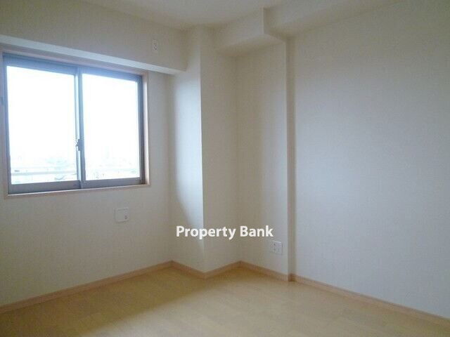 グランデュール綾瀬