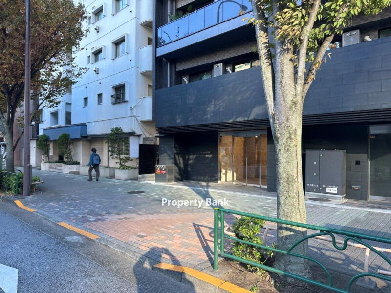 オープンレジデンシア四谷坂町
