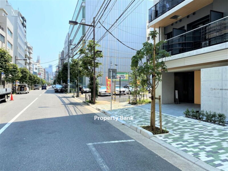 ズーム秋葉原イースト