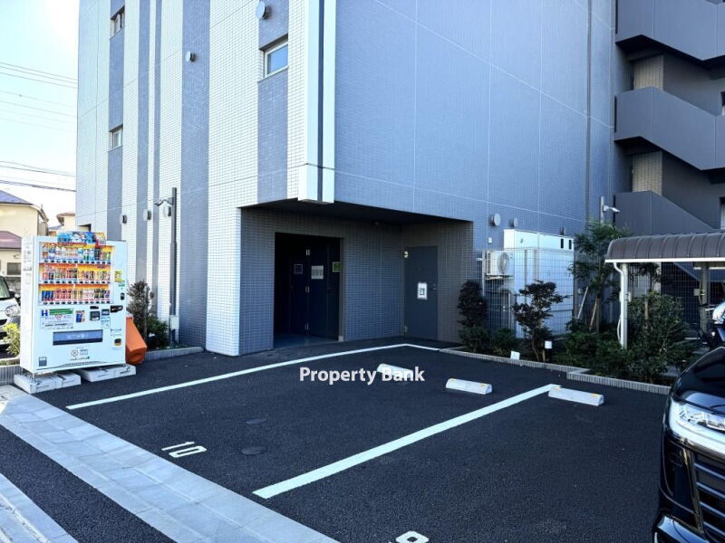 ラドゥセール志茂