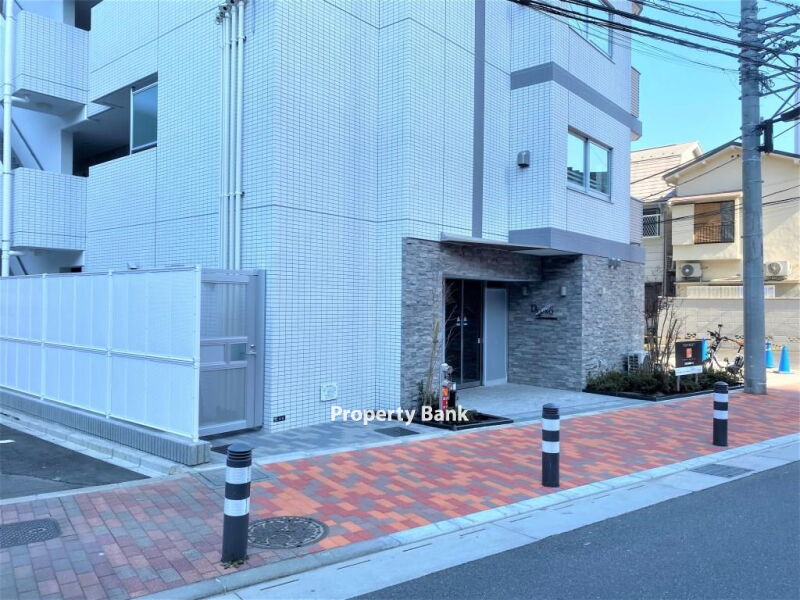 プレール・ドゥーク新宿ウエスト