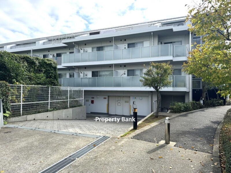 コンフォリア駒場