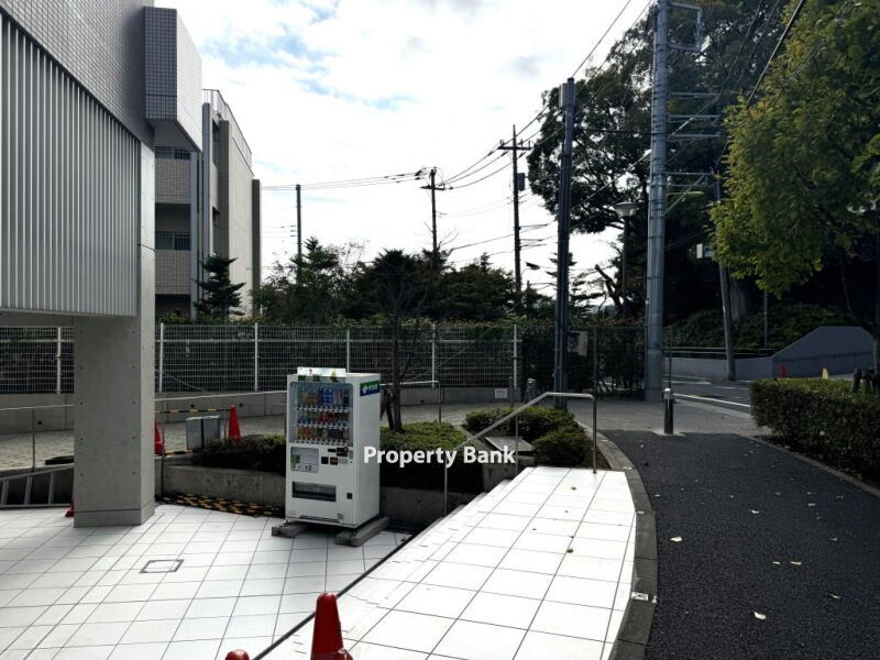 コンフォリア駒場