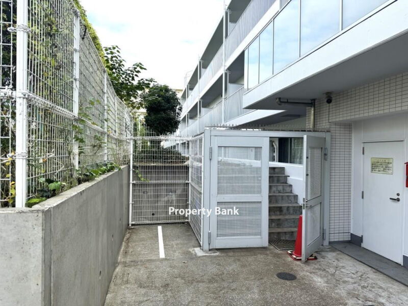 コンフォリア駒場